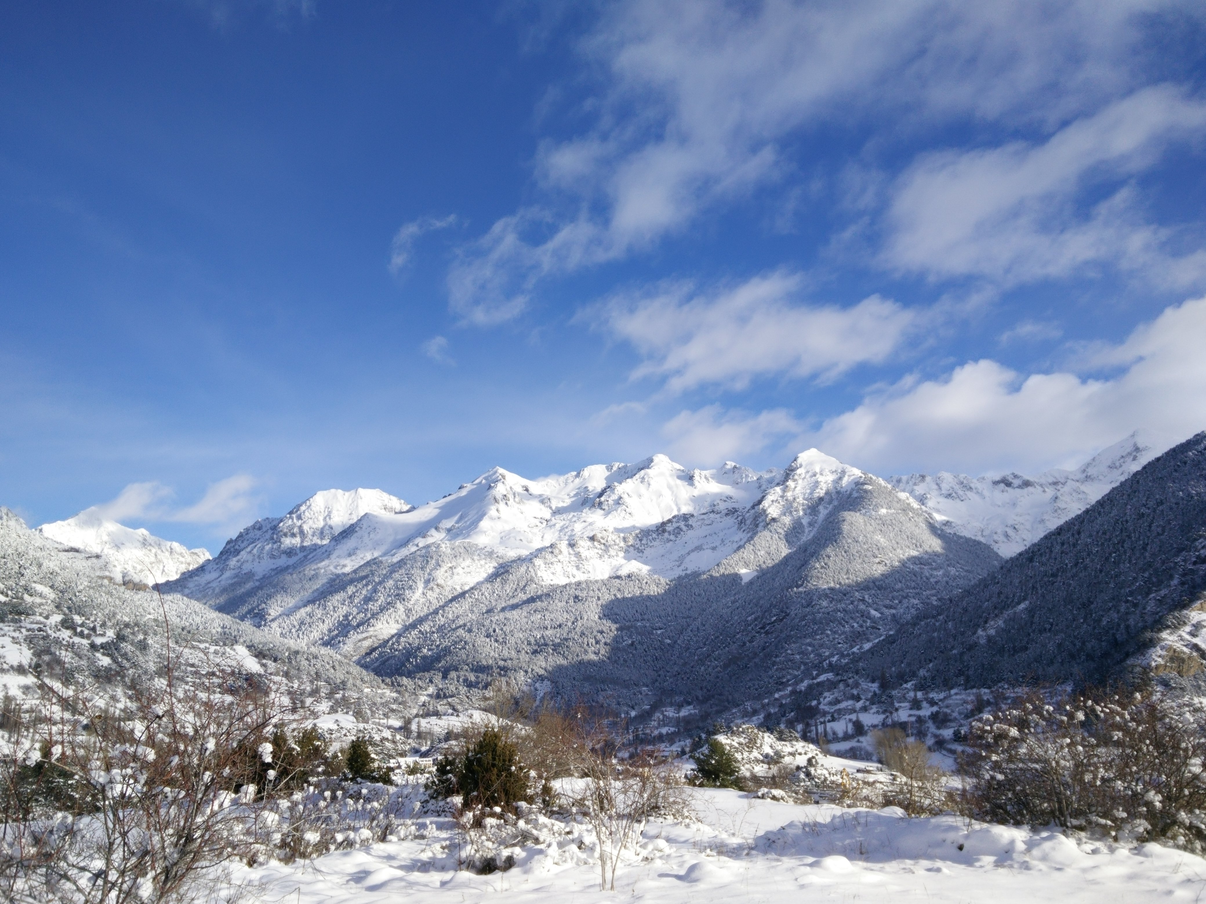 corriente Consumir grieta Nuestra increíble experiencia de esquí en Formigal - Esquiades Blog