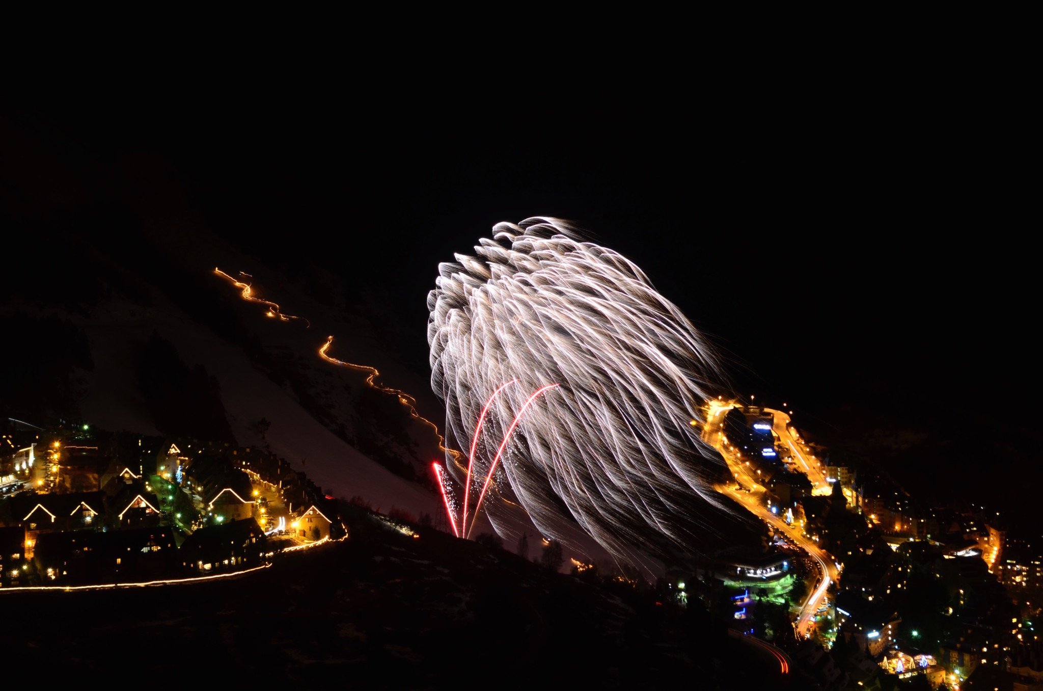 Baqueira-Fireworks-Artificial