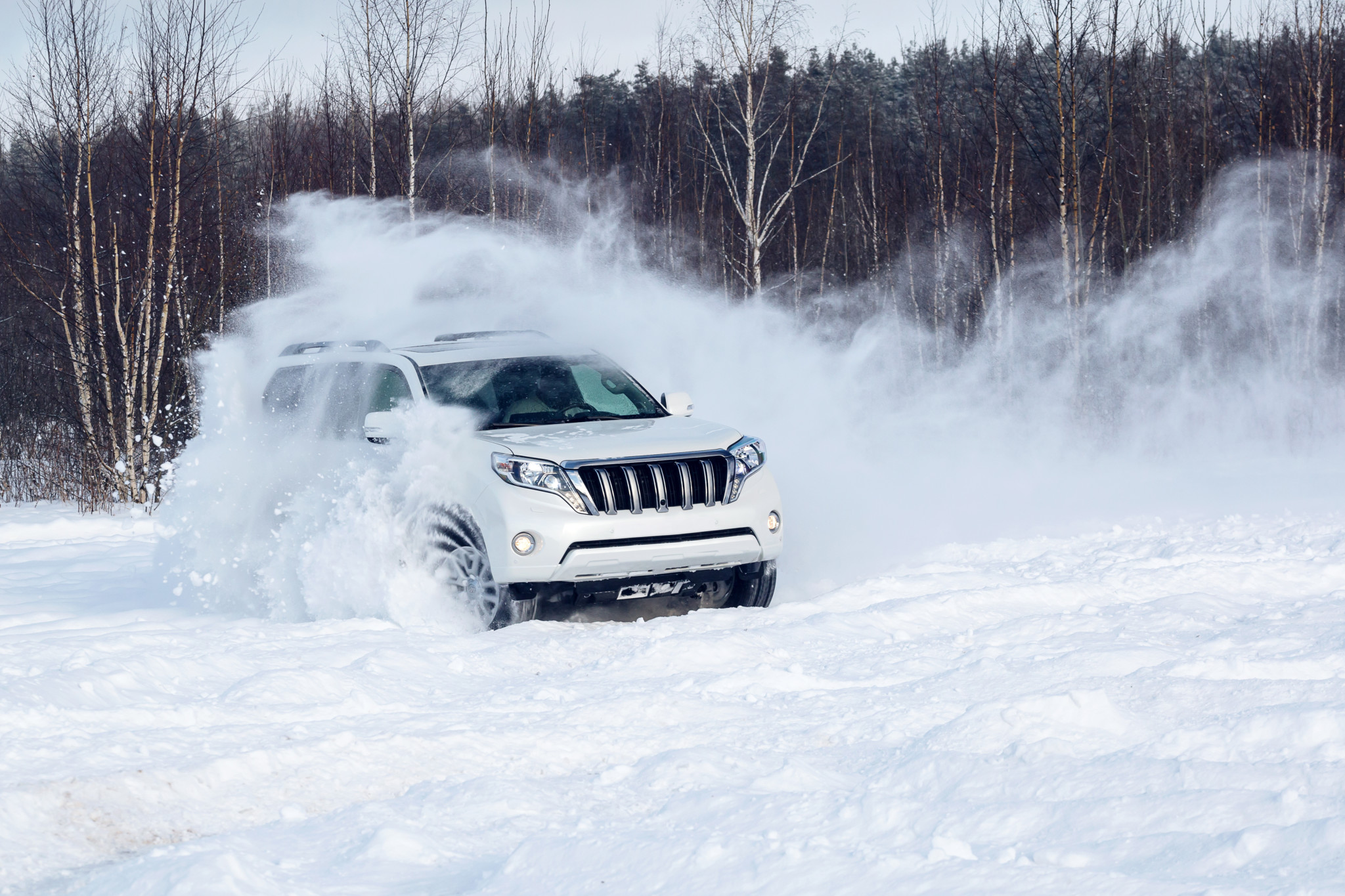 perder-el-control-conducir-en-la-nieve