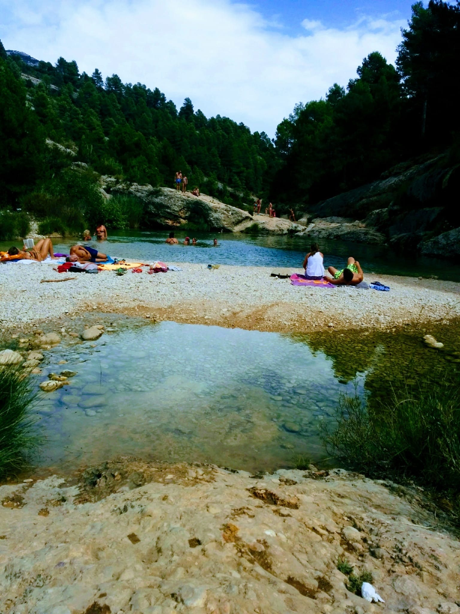 Río Muga en Albanyà, Girona