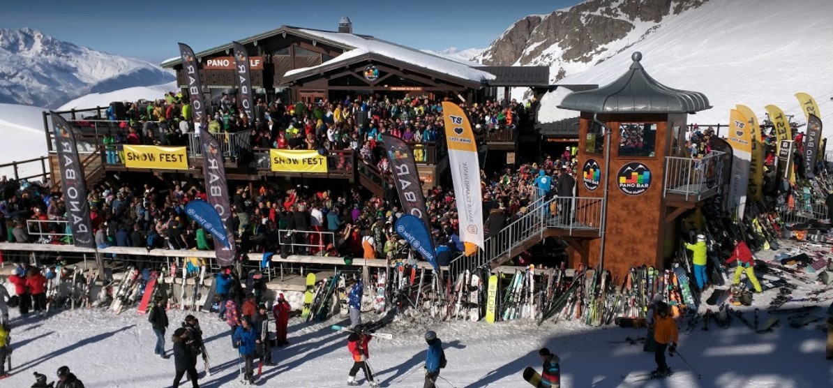 Pano Bar Après-ski